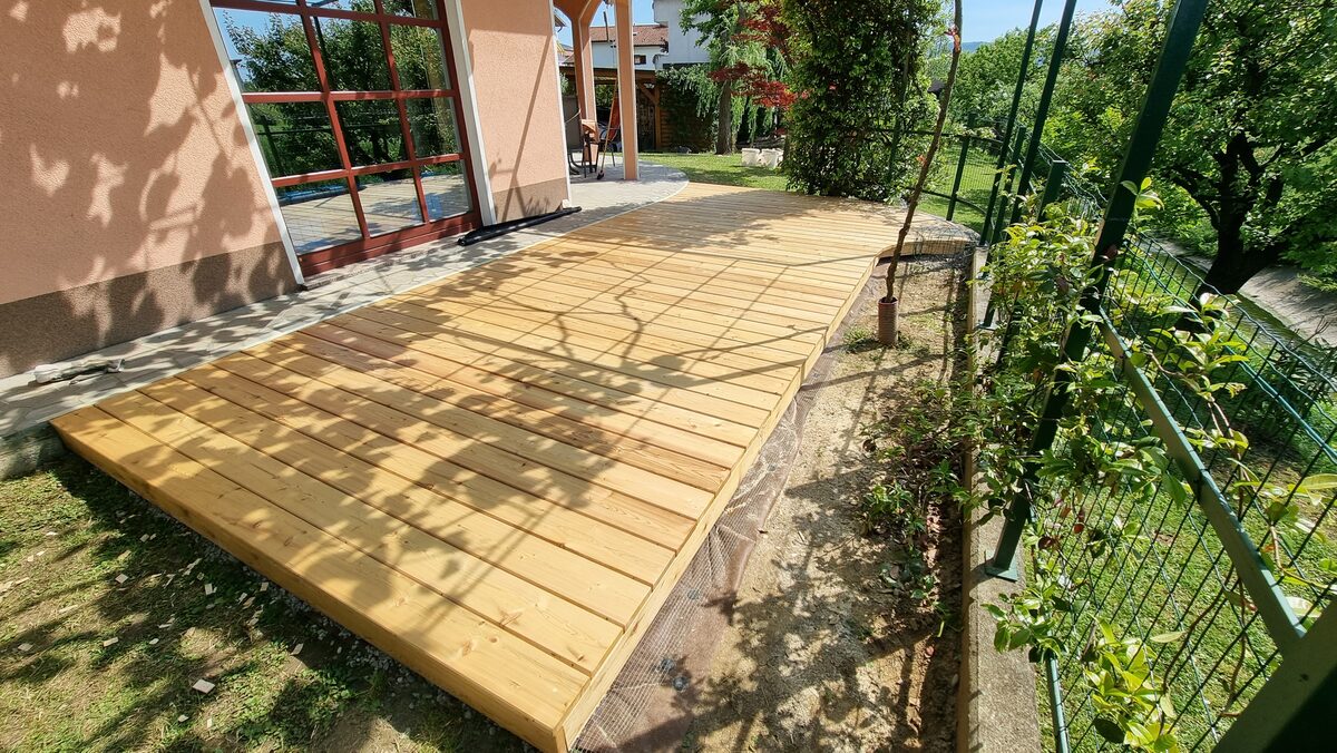 Zavita terasa sibirski macesen