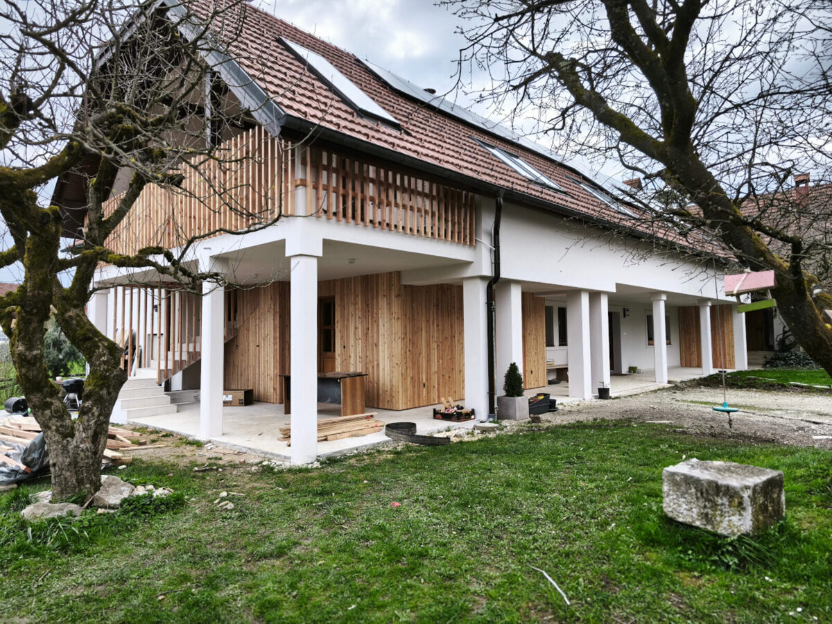 Fasada macesen Ljubljana